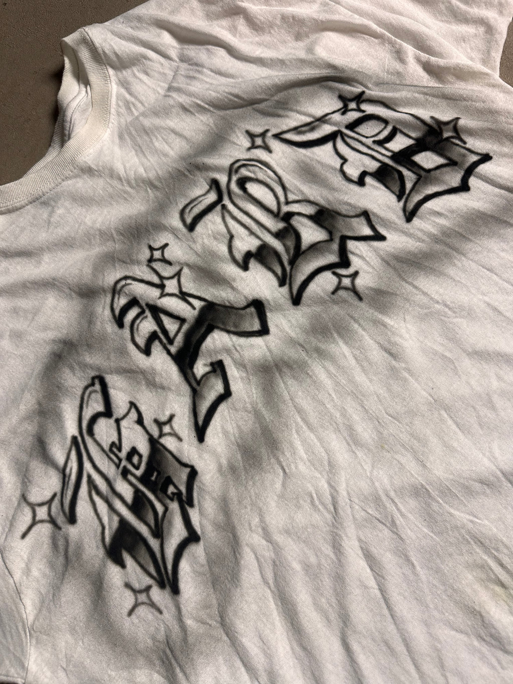 HARD TEE